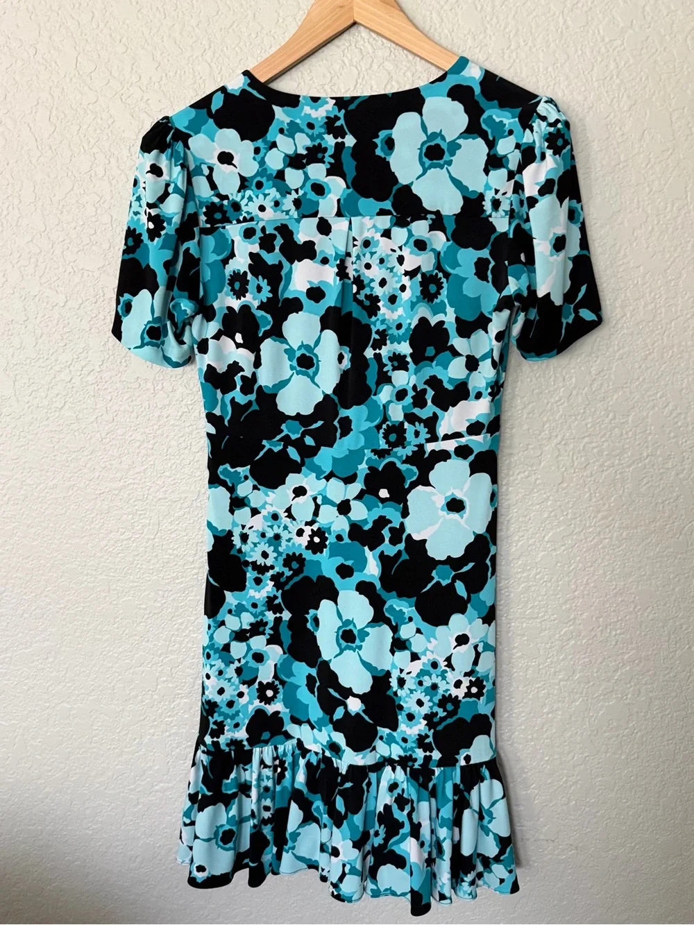 Michael Kors Aqua Black White Floral V-Neck Tunic Dress